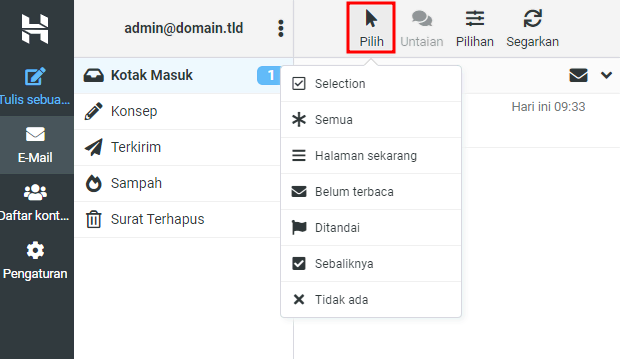 tampilan webmail hostinger dengan ikon pilih yang disorot untuk memilih email